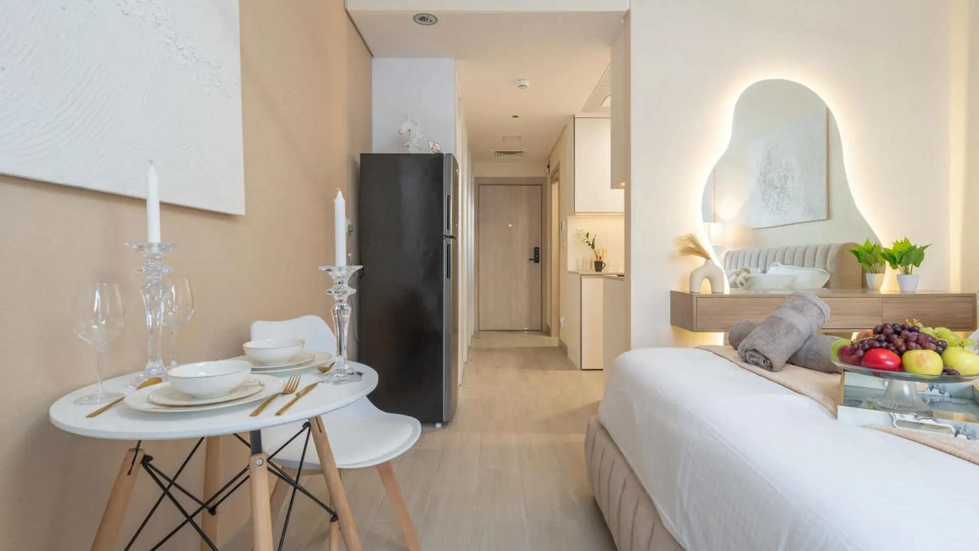 Apartment Luxury Santorini Studio Style Dubai