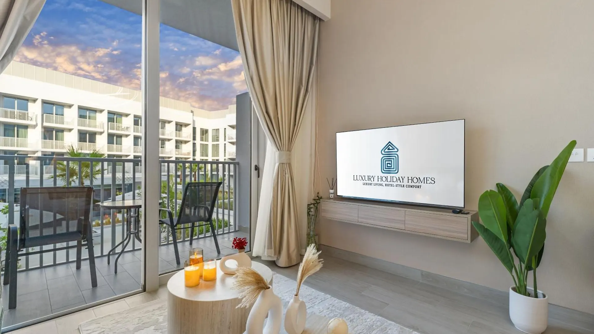 Luxury Santorini Studio Style Dubai United Arab Emirates